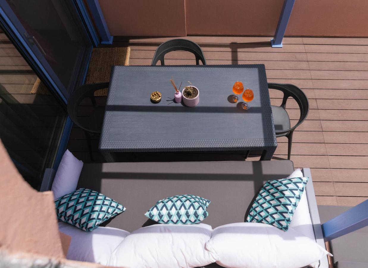 Suites De Luxe Katerina 코키노스 피르고스 외부 사진